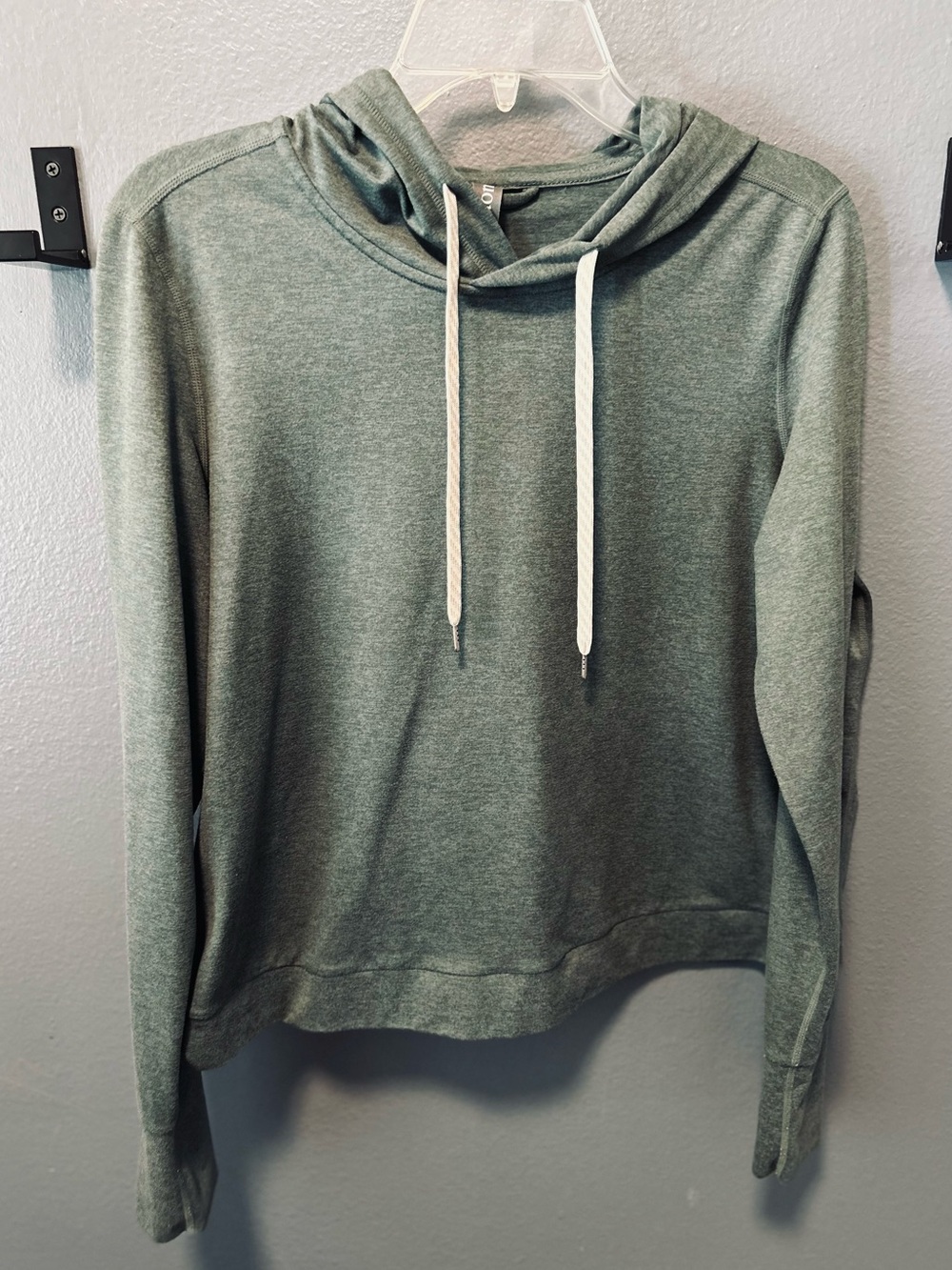 Women’s Vuori Halo Performance Lightweight Hoodie (M) Green